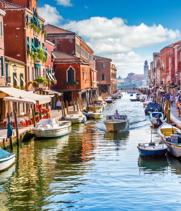Island,Murano,In,Venice,Italy.,View,On,Canal,With,Boat